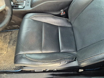Toyota Highlander, 2014г, полный привод, автомат