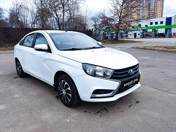 Lada (ВАЗ) Vesta, 2019г, передний привод, механика