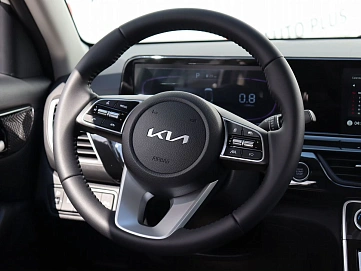 Kia Seltos, 2024г, передний привод, вариатор