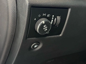 Jeep Grand Cherokee, 2013г, передний привод, автомат