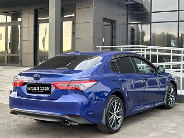 Toyota Camry, 2021г, передний привод, автомат