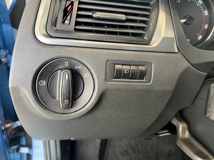 Skoda Rapid, 2014г., передний привод, робот