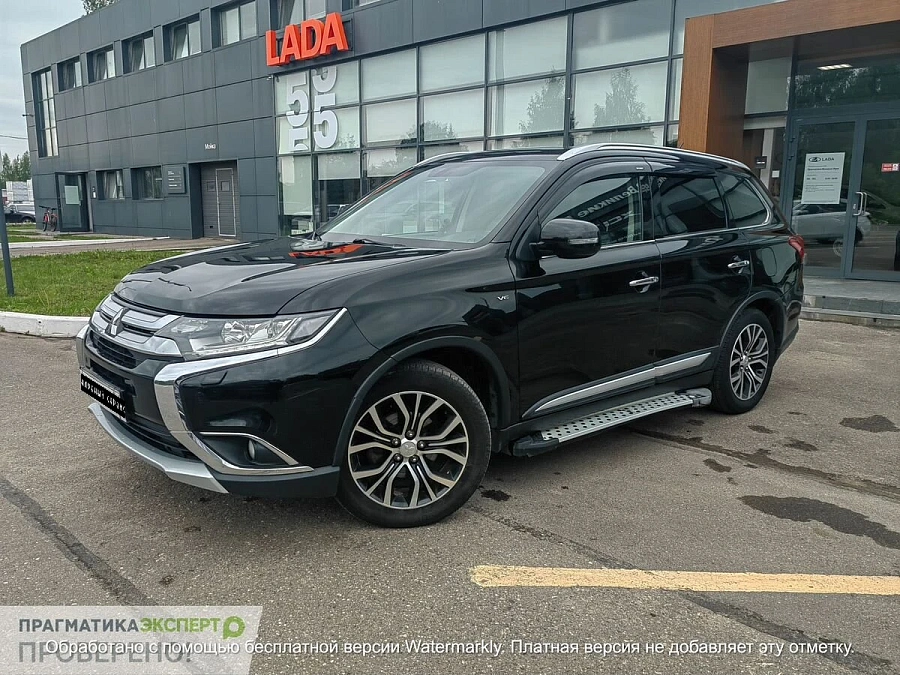 Mitsubishi Outlander, 2016г., полный привод, автомат
