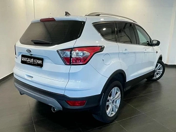Ford Kuga, 2019г, передний привод, автомат