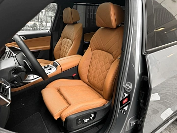 BMW X7, 2025г., полный привод, автомат