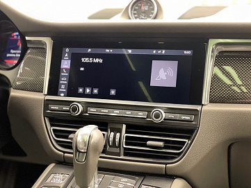 Porsche , 2019г., полный привод, робот