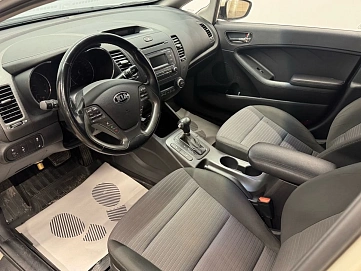 Kia Cerato, 2014г, передний привод, автомат