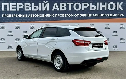 Lada (ВАЗ) Vesta, 2018г, передний привод, механика