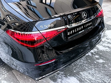 Mercedes-Benz S-Класс, 2023г, полный привод, автомат