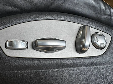 Porsche Cayenne, 2015г, полный привод, автомат