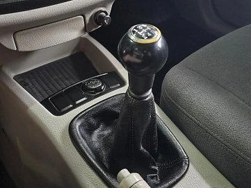 Kia Cerato, 2006г, передний привод, механика