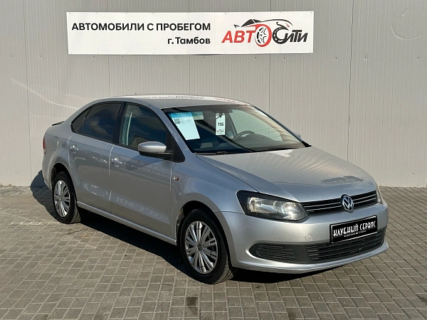 Volkswagen Polo, 2011г., передний привод, автомат