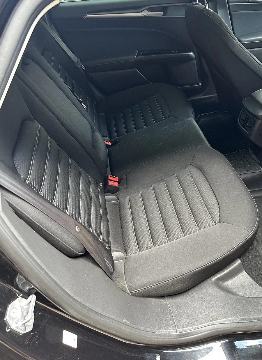 Ford Mondeo, 2016г., передний привод, автомат