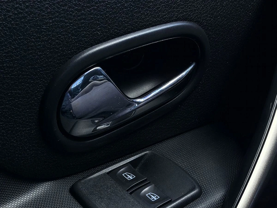 Renault Logan, 2014г., передний привод, механика