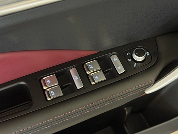 Geely Coolray, 2022г, передний привод, автомат