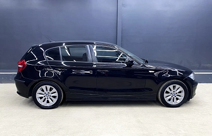 BMW 1 серии, 2008г, задний привод, автомат