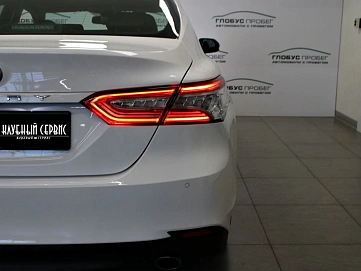 Toyota Camry, 2019г, передний привод, автомат