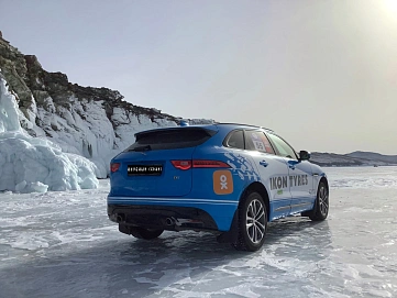 Jaguar F-Pace, 2016г, полный привод, автомат