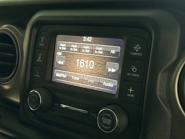 Jeep Wrangler, 2019г, полный привод, автомат