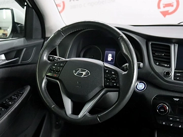 Hyundai Tucson, 2015г, полный привод, робот