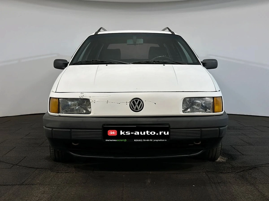 Volkswagen Passat, 1988г., передний привод, механика