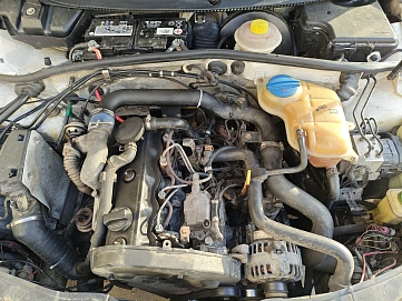 Volkswagen Passat, 1999г, передний привод, автомат