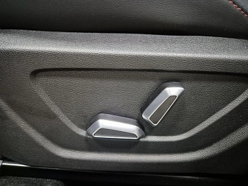 Geely Coolray, 2024г, передний привод, робот