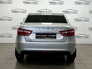 Lada (ВАЗ) Vesta, 2021г, передний привод, механика