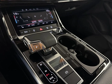 Audi Q7, 2024г., полный привод, автомат