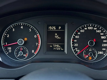 Volkswagen Jetta, 2012г, передний привод, автомат