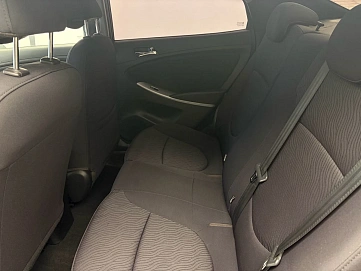 Hyundai Solaris, 2012г., передний привод, автомат