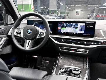BMW X7, 2024г, полный привод, автомат