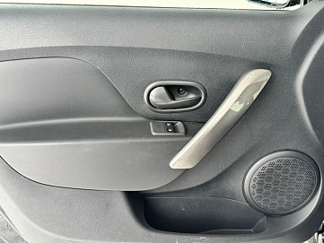 Renault Logan, 2017г, передний привод, механика