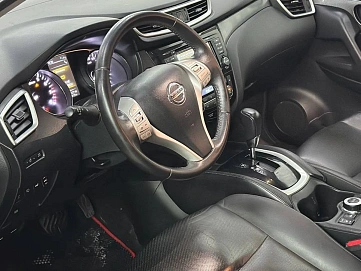 Nissan X-Trail, 2015г, полный привод, вариатор