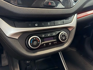 Lada (ВАЗ) , 2018г., передний привод, механика