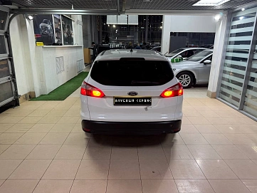 Ford Focus, 2013г, передний привод, механика