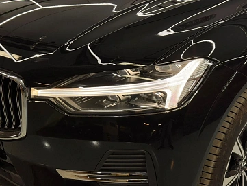 Volvo XC60, 2024г, полный привод, автомат