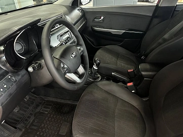 Kia Rio, 2014г, передний привод, механика