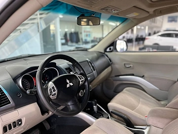 Mitsubishi Outlander, 2007г, полный привод, автомат