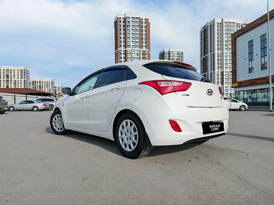 Hyundai i30, 2012г., передний привод, механика