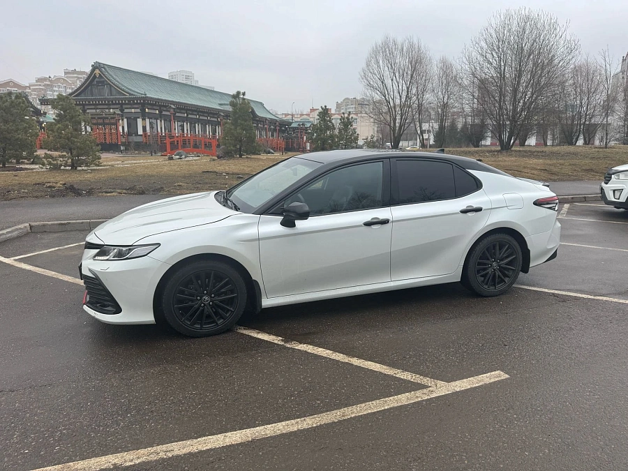 Toyota Camry, 2022г., передний привод, автомат