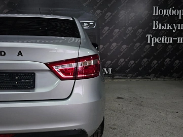 Lada (ВАЗ) Vesta, 2022г, передний привод, механика