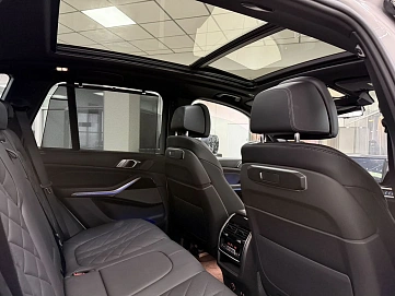 BMW X5, 2024г, полный привод, автомат