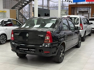 Renault Logan, 2010г, передний привод, механика