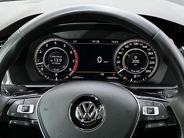 Volkswagen Passat, 2017г, полный привод, робот