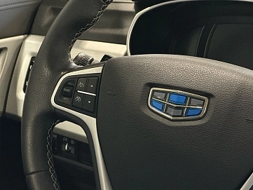 Geely Atlas, 2021г, передний привод, автомат