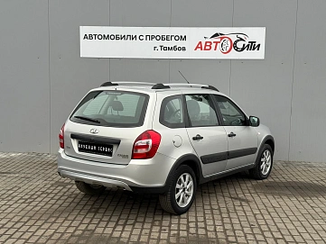 Lada (ВАЗ) , 2018г., передний привод, механика