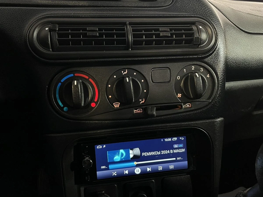 Chevrolet Niva, 2018г., полный привод, механика