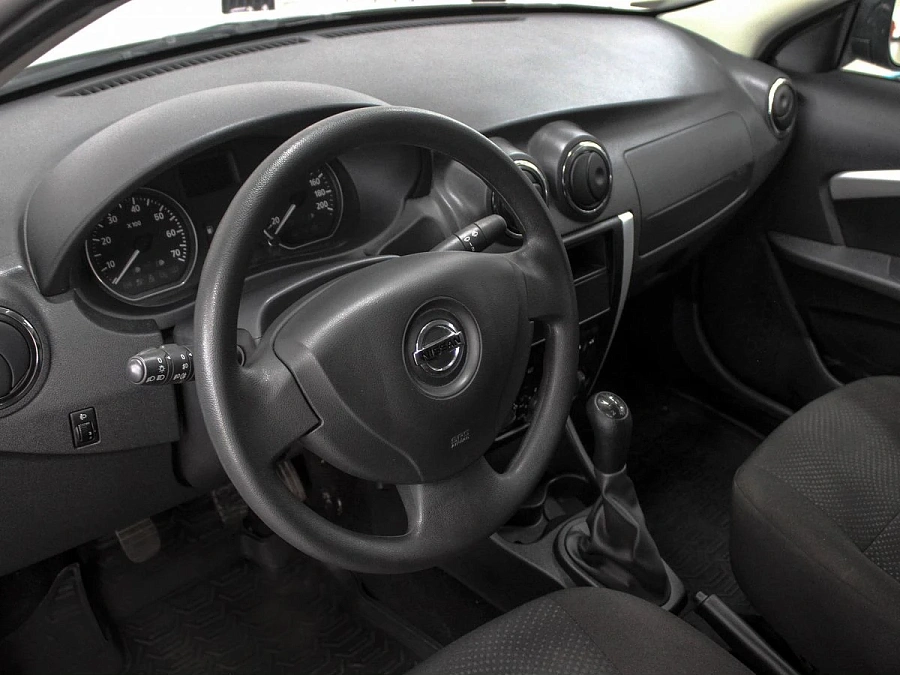 Nissan Almera, 2016г., передний привод, механика