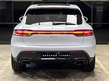 Porsche Macan, 2025г, полный привод, робот